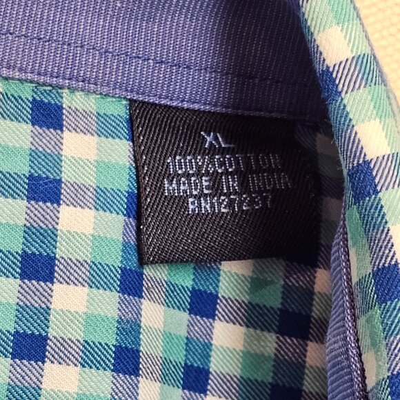 Charleston Threads Button Down XL - Picture 5 of 7